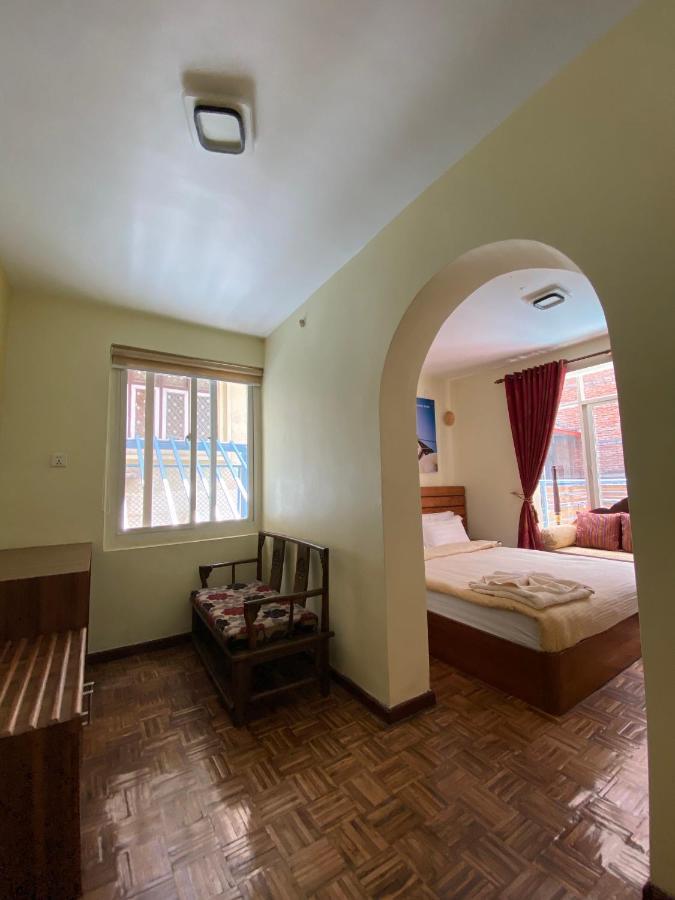 Alobar1000 Hostel Katmandu Dış mekan fotoğraf